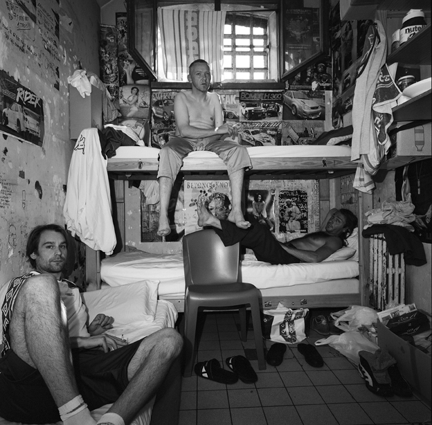 LA PRISON: INÉVITABLE QUESTION DE SOCIÉTÉ