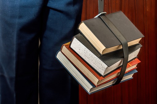 books_student_study_education_university_studying_school_college-1061854.jpg!s